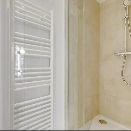 Spacious - 4b-8p - Sentier *